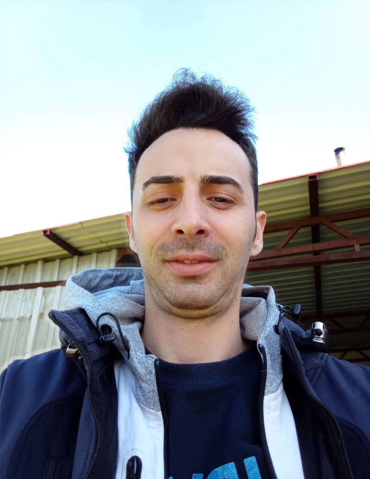 Merhaba, ben Umut — Full‑Stack Geliştirici